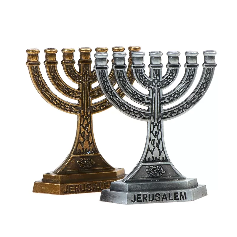 מנורת חנוכה 7 קנים בעיצוב עתיק - תמונה 2