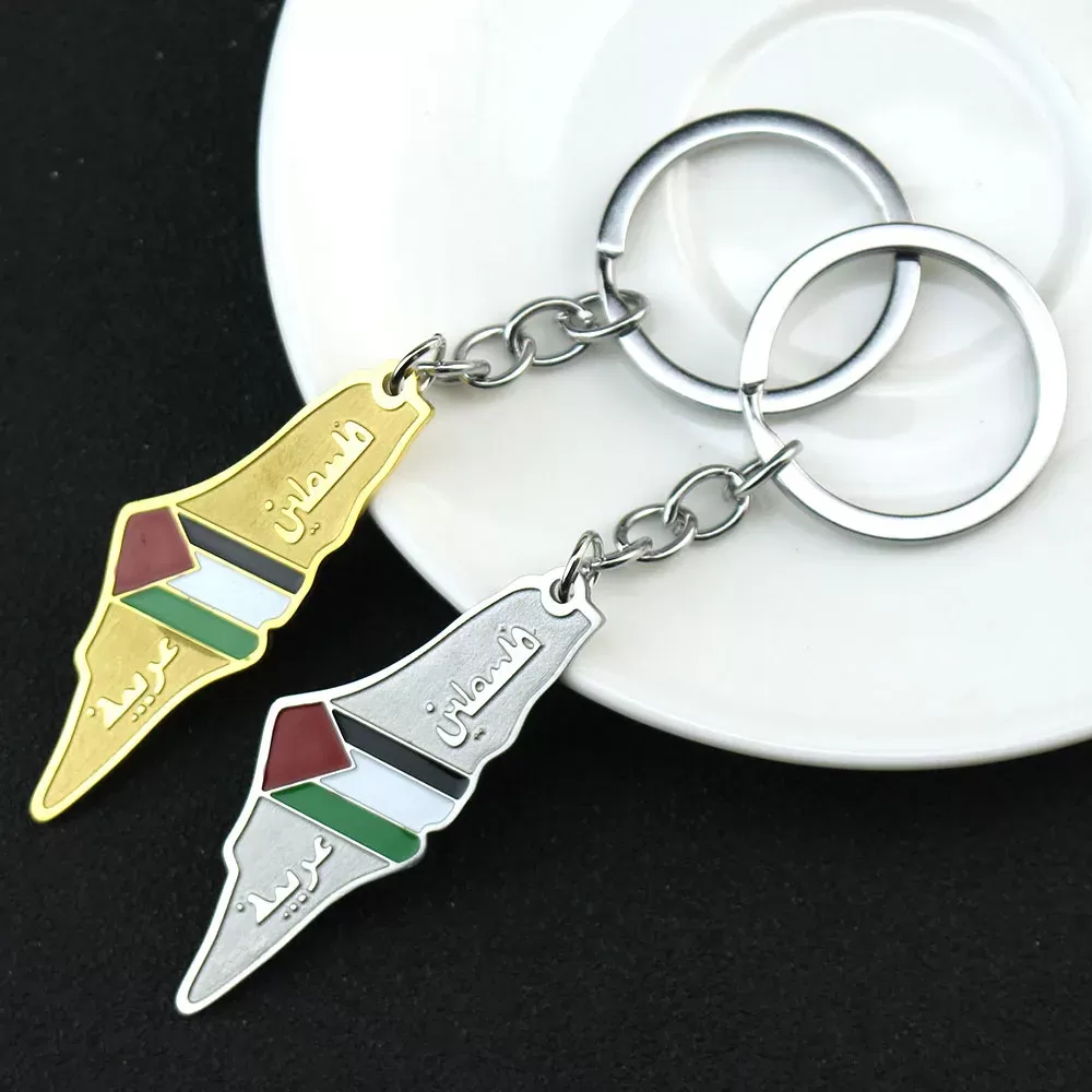 מפתח מפת ישראל-פלסטין עם דגל מפלדת אל חלד